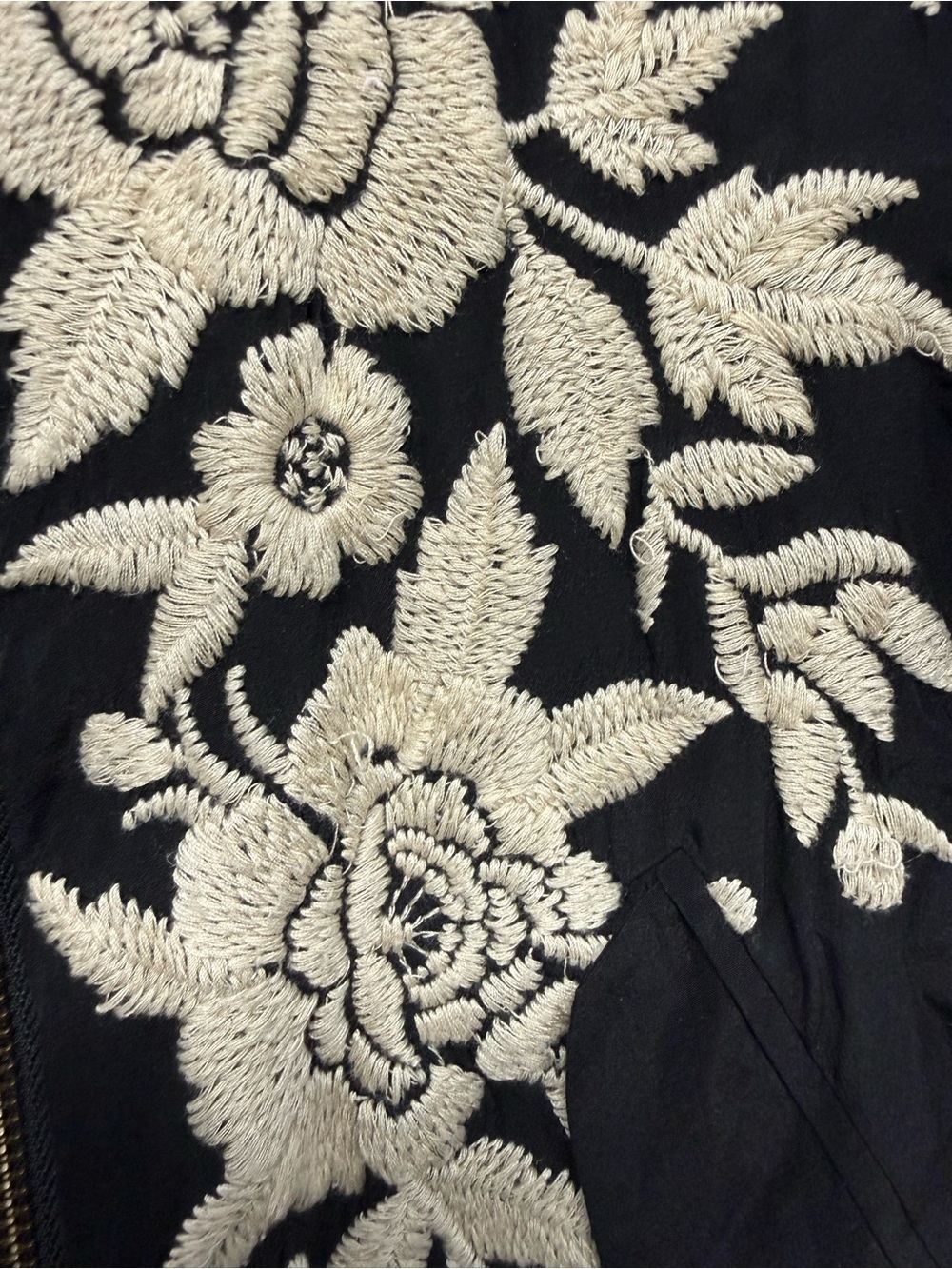 Johnny Was Workshop Black 100% Silk Embroidered Bomber Jacket Size XS - Picture 5 of 9